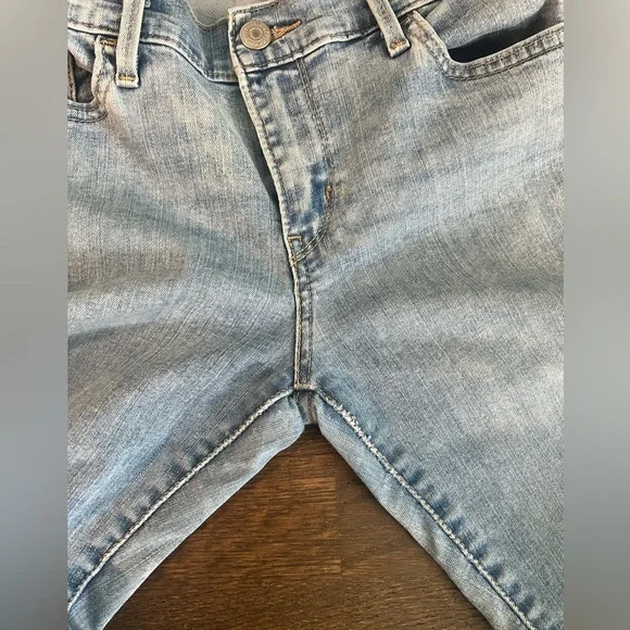 Levi’s Jeans - Picture 5 of 6
